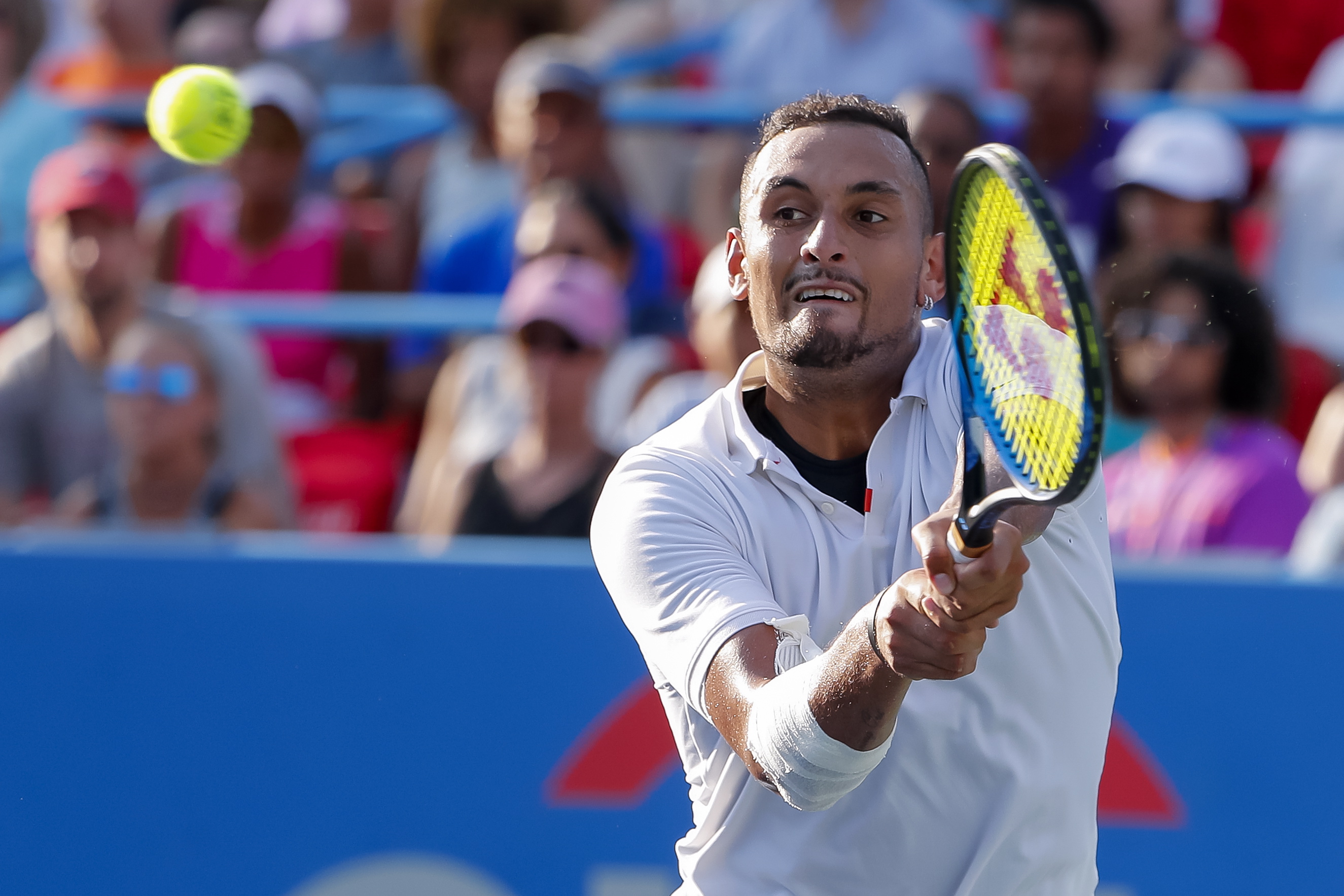 澳大利亚网球队强势德国网球队，克耶高斯完成帽子戏法