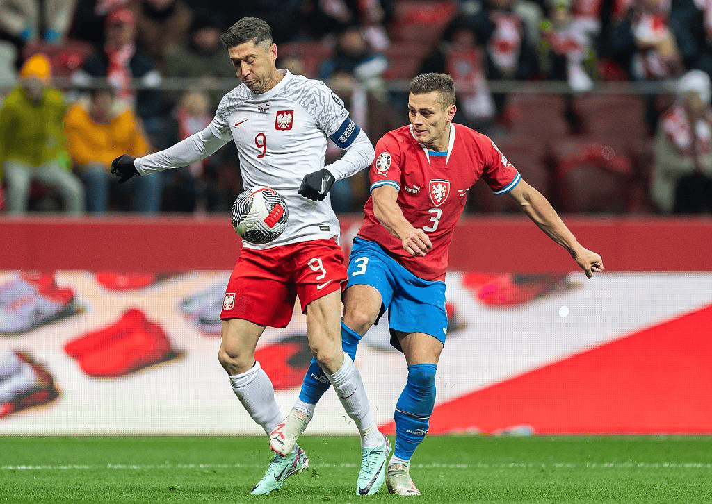 葡萄牙队逆转波兰队，波尔关键制胜