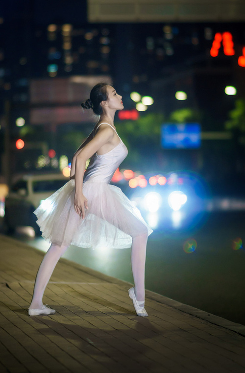 当东方巨龙遇上西方骑士,戈贝尔关键战不手软,为NBA中国赛画下史诗句点