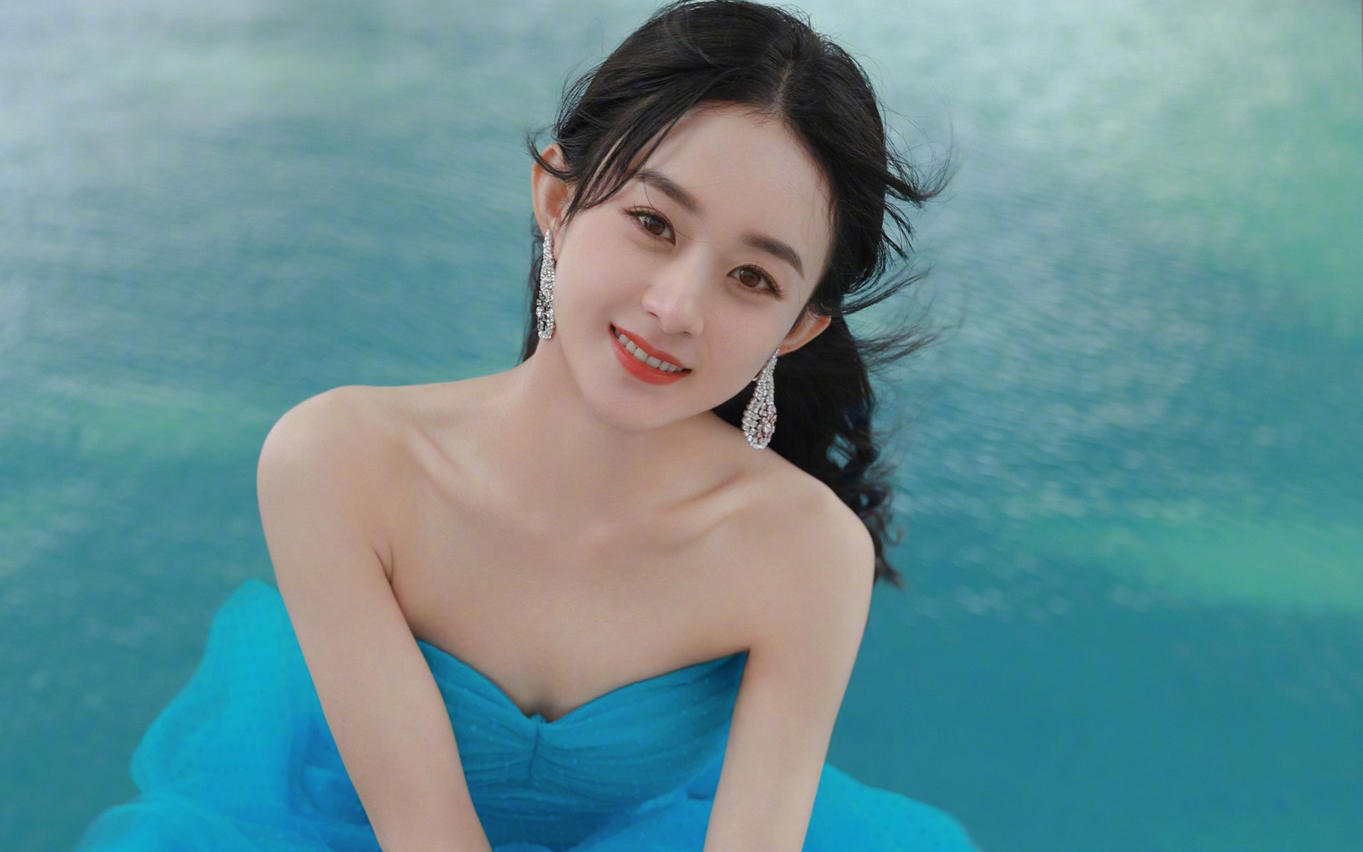 当76人的铁墙屹立，唯有米切尔的破城槌能凿开胜利之门