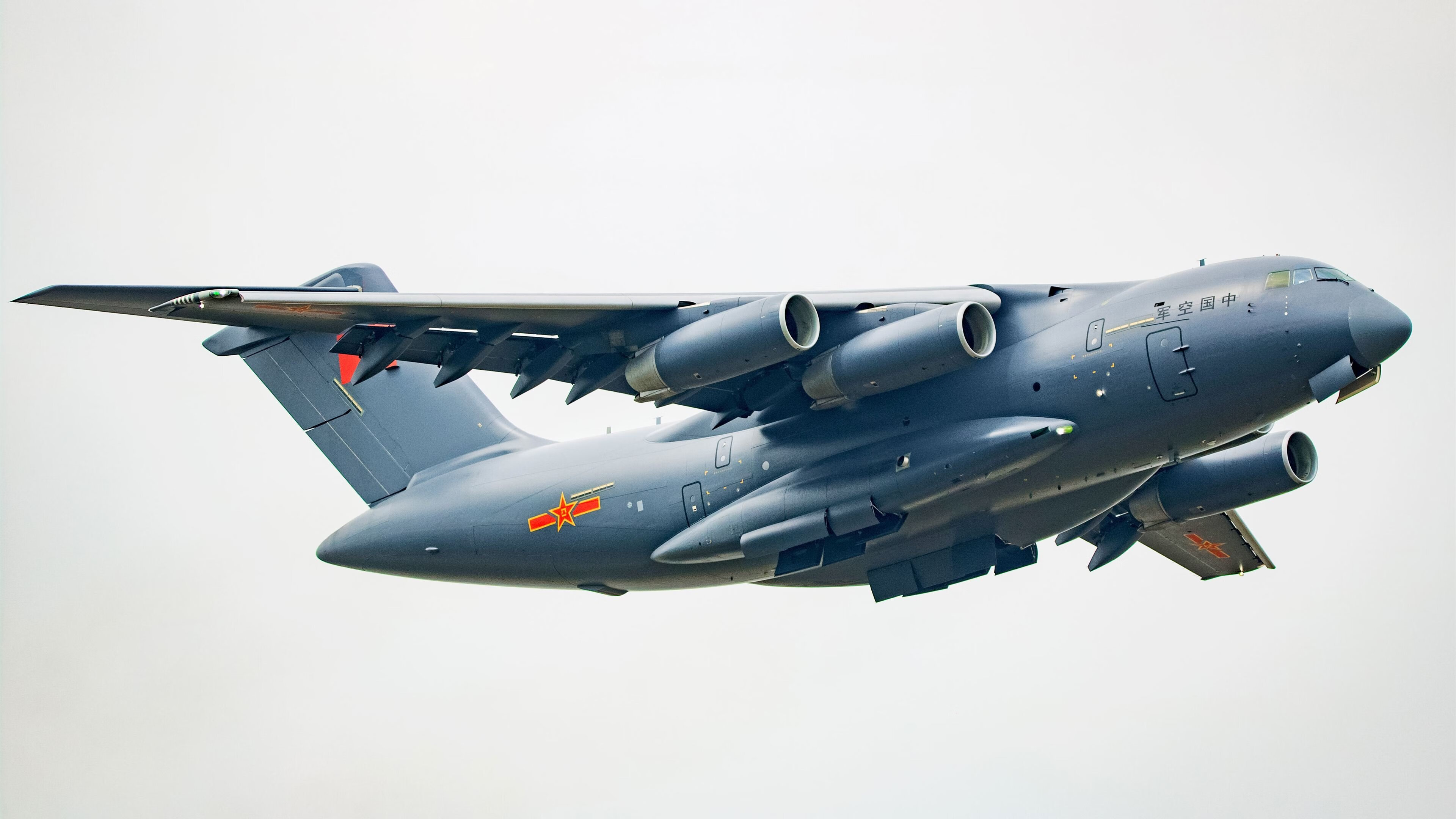 冰封者阿坎吉，德甲争冠夜的唯一锁链